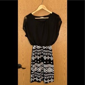 Cute Urban Rose black and white dress size L